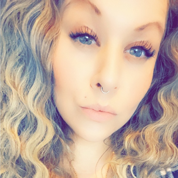 Meet your Posher, Tina - Picture 7 of 14